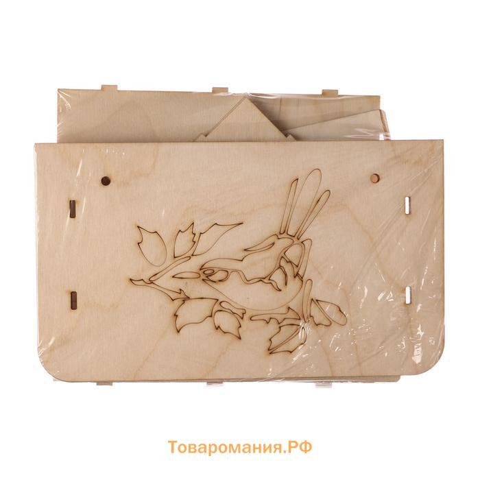 Kopмушка для птиц «Домик с птичкой», 24×19.5×17 см, Greengo