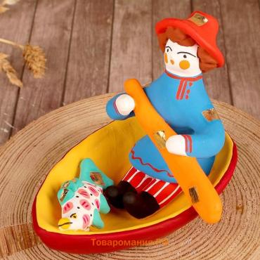 Дымковская игрушка «Фигурка: Мужик в лодке», 12×7.5×9 см